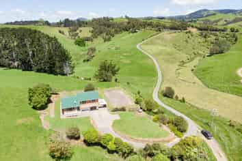 889 State Highway 27, Kaihere