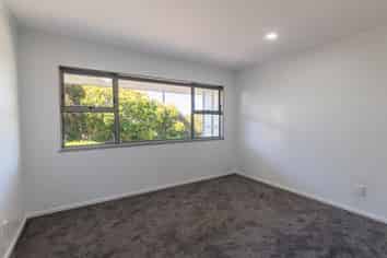 3/174 Blockhouse Bay Road, Avondale