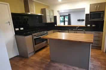 114 Main North Road, Papanui