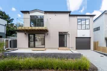 84D Whitney Street, New Windsor