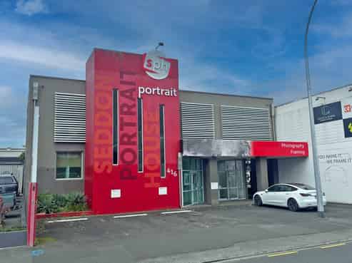 Standalone Commercial Space in Prime CBD Location
