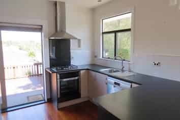 4 Awanui Street, Merrilands