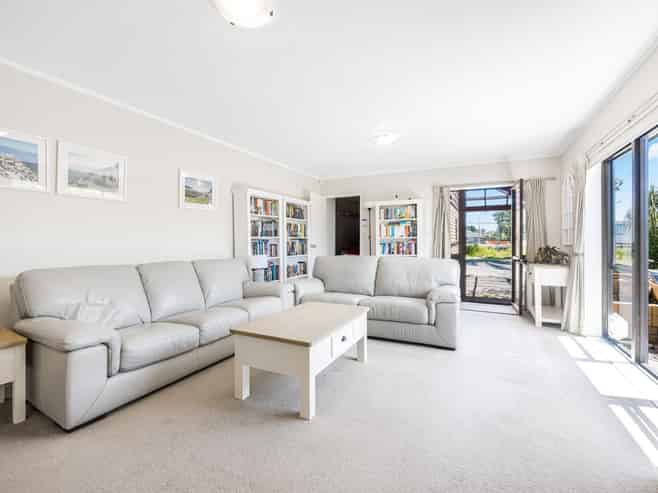 3A Rimu Road, Mangere Bridge