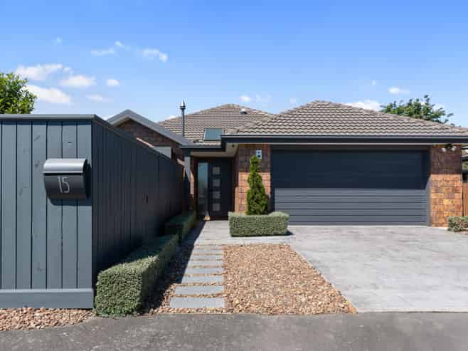 15 Marymere Place, Hei Hei