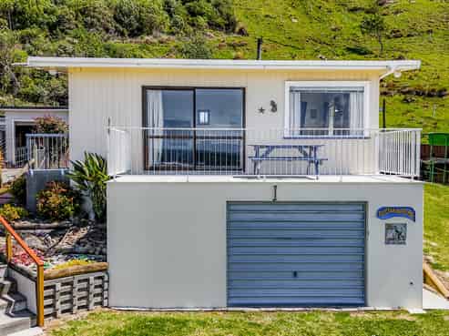 265 Mataikona Road, Mataikona