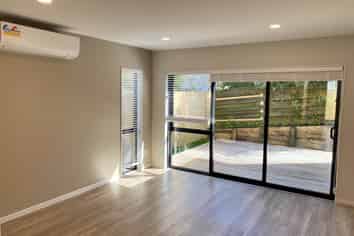 15B Minaret Drive, Bucklands Beach