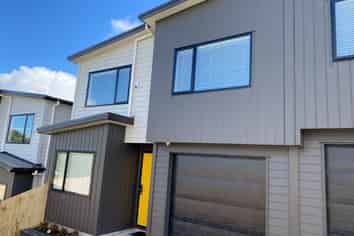 15B Minaret Drive, Bucklands Beach