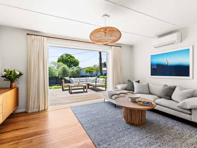 12 Nimon Street, Havelock North