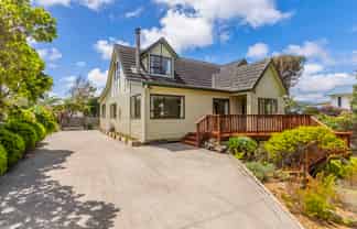 17 Ngapotiki Street, Paraparaumu Beach