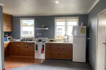 8 Windsor Street, Allenton