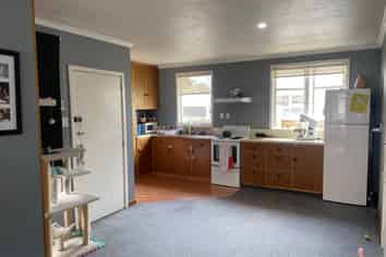 8 Windsor Street, Allenton