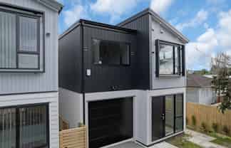 22D Justamere Place, Weymouth