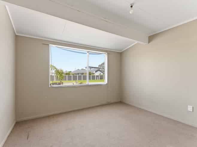 15 Waitai Street, Castlecliff