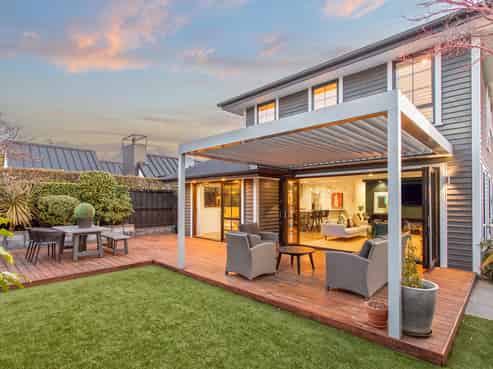 186 Rossall Street, Strowan