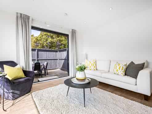 5/108-112 Unsworth Drive, Unsworth Heights