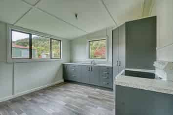 43 Main Road, Harihari