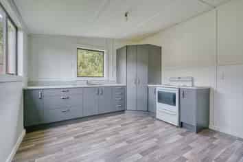 43 Main Road, Harihari