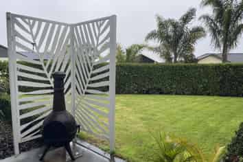 44 Benmore Crescent, Pyes Pa