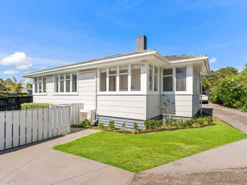 69 Apirana Avenue, Glen Innes