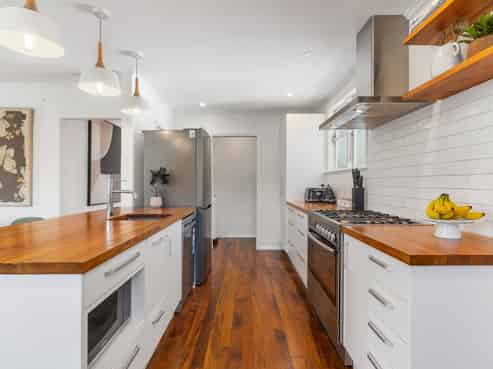 69 Apirana Avenue, Glen Innes