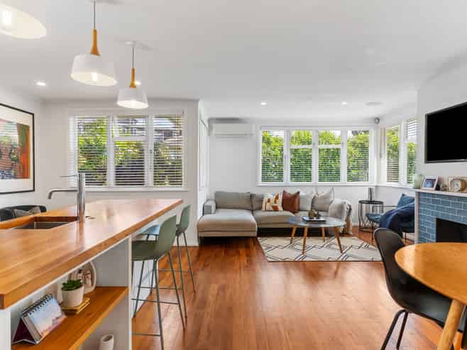 69 Apirana Avenue, Glen Innes