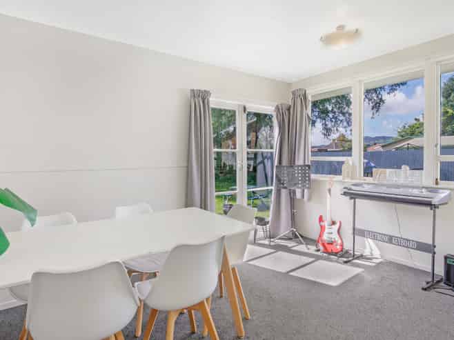 7 Graham Place, Huntly