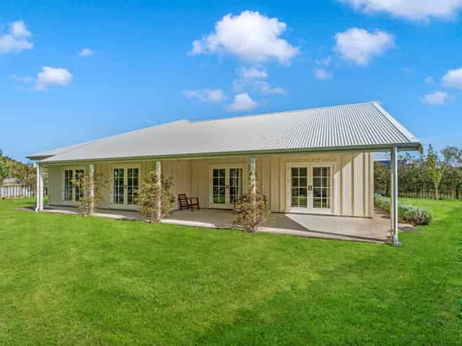 6 Mckerrow Place, Featherston