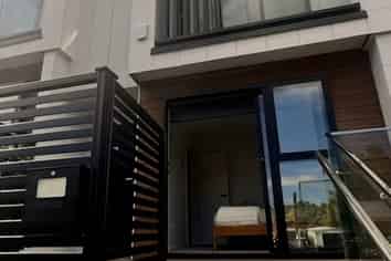 12/32 Karori Crescent, Orakei