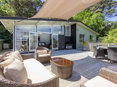 24 Scotstoun Place, Glen Eden