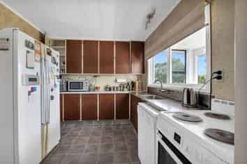 2 Juliet Street, Stratford