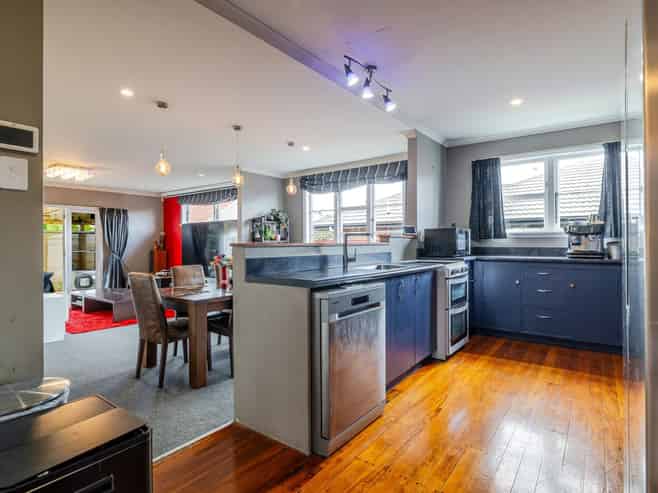 84 Vogel Street, Roslyn