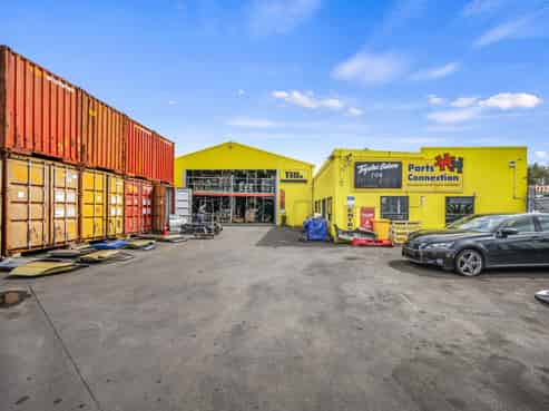 Strategic Freehold - Scale & Development Potential