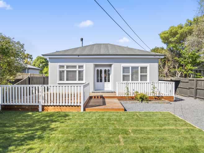 104 Forfar Street, Saint Albans