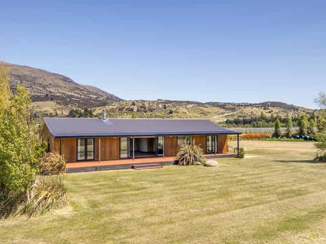 90 Willowbank Road, Queensberry