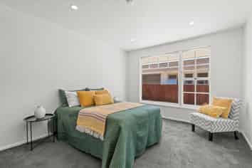 1/203 Main North Road, Redwood