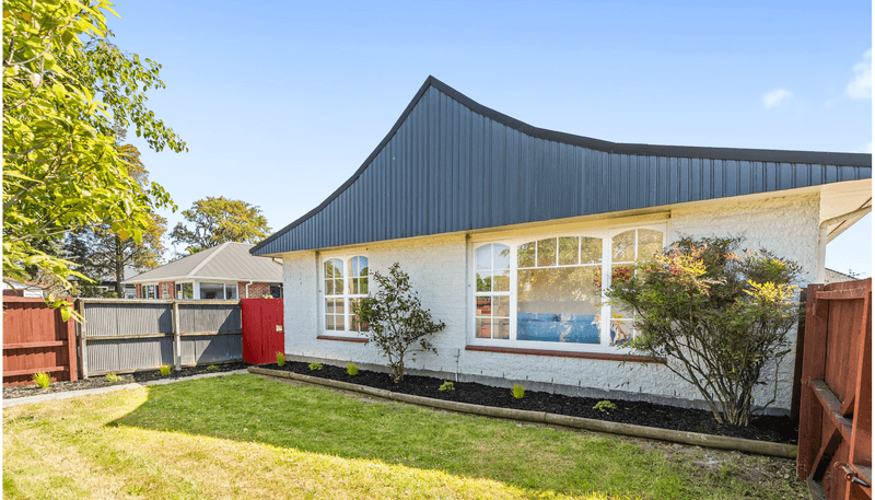 1/203 Main North Road, Redwood