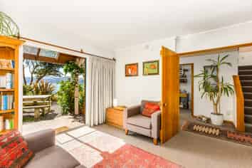 146 Breaker Bay Rd, Breaker Bay