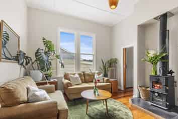 95 Te Wharepouri Street, Berhampore