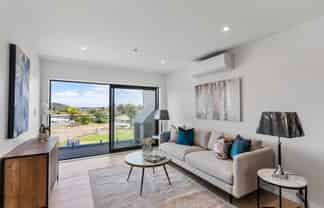 22/1066 Coatesville-Riverhead Highway, Riverhead