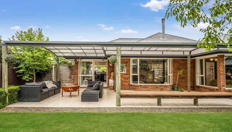 43 Gladstone Road, Woodend