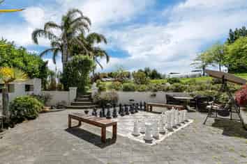 15 Tiffany Close, Totara Park