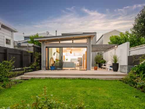 35 Queen Street, Mount Victoria