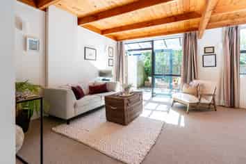 1/80 Hobson Street, Thorndon