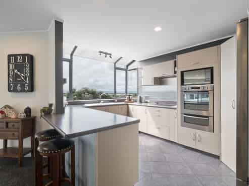 5 Cobbe Crescent, Feilding