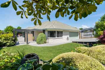 11 Harlech Glen, Bethlehem