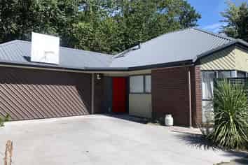 10E Grange Street, Hillsborough