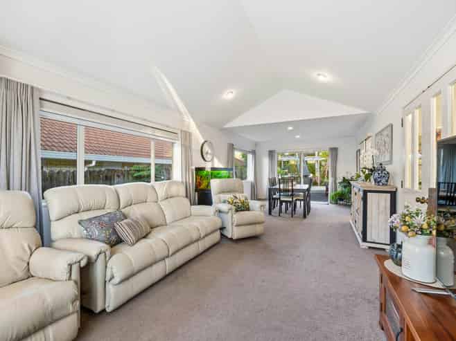 136 Kilkenny Drive, East Tamaki Heights