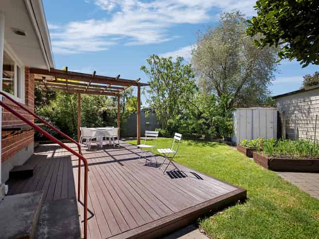 8 Merton Place, Bryndwr