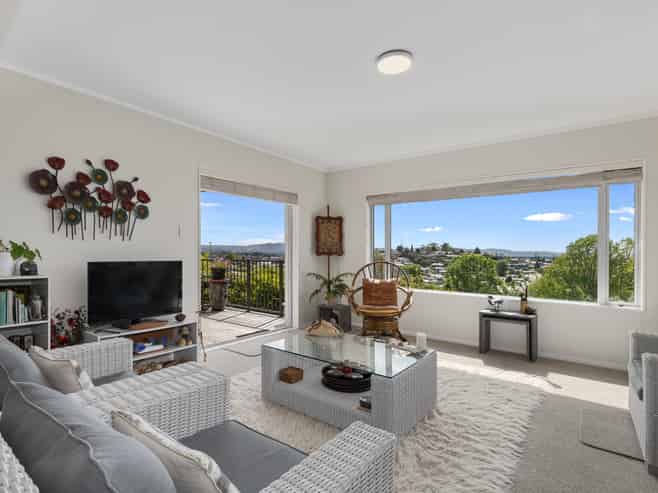 33A Brookfield Terrace, Brookfield