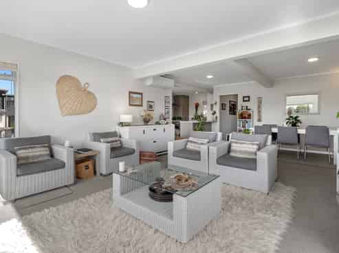 33A Brookfield Terrace, Brookfield